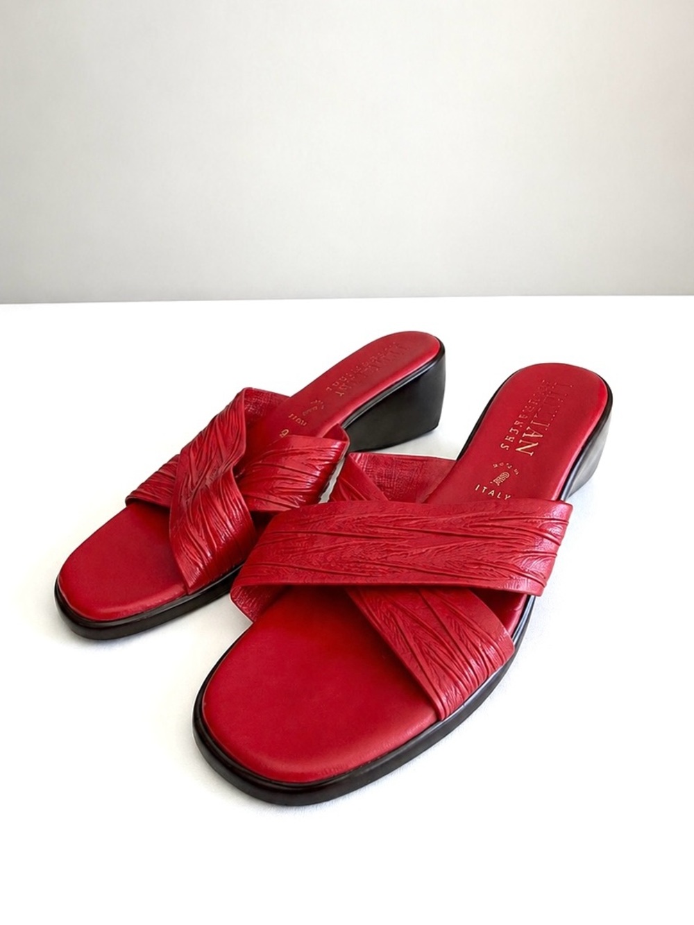 Italian Shoemakers Red Leather Sculpted Wedge Sandals - Made In Italy - Size 9